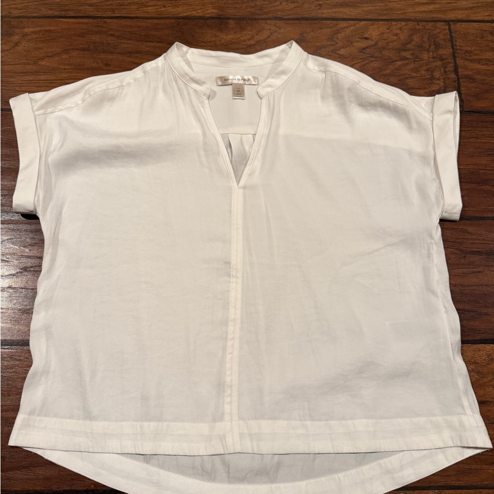 Banana Republic White Popover Blouse (Petite XS)